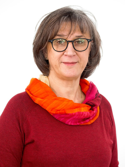 Hausarztpraxis Rheinstraße in Nastätten – Team – Susanne Schmelzeisen Hausarztpraxis Rheinstraße in Nastätten - Team - Susanne Schmelzeisen
